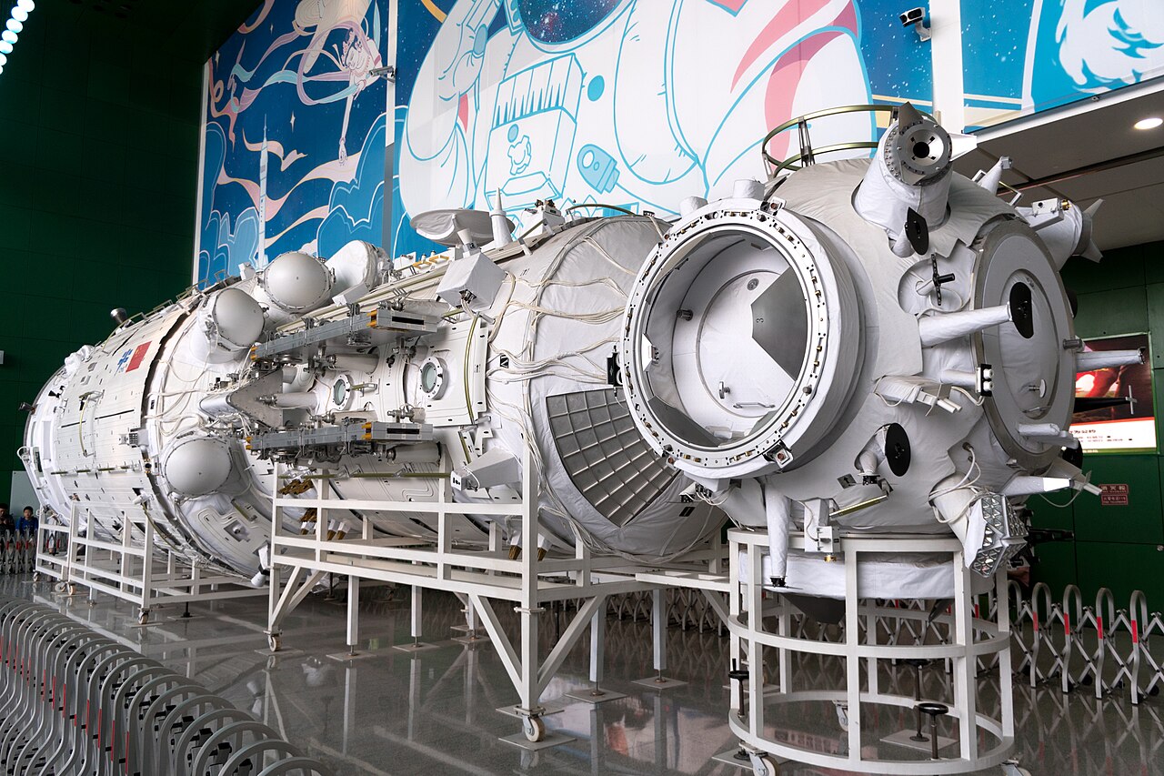 Tianhe / Tiangong space station